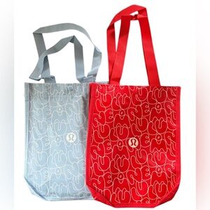 New Lot of 2 LULULEMON Spring 2025 Small Shopping Tote Bags Blue & Red Bubbles